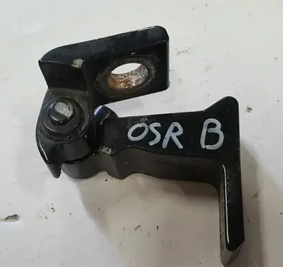 Audi A3 S3 8V Rear door lower hinge 8V5833404B