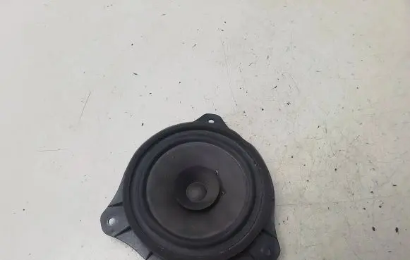 Suzuki Liana Front door speaker 3910459J20