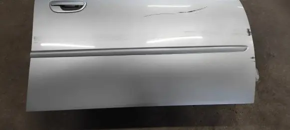 Subaru Legacy Front door