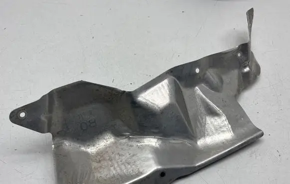 Nissan Qashqai J12 Steering rack mounting bracket 0S0L7V