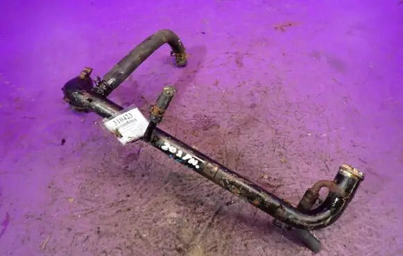 Skoda Superb B5 (3U) Engine coolant pipe/hose