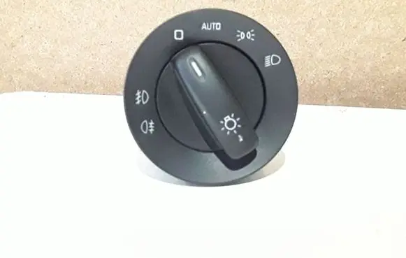 Skoda Yeti (5L) Light switch 5L0941431E