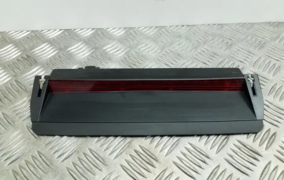 Volkswagen PASSAT B7 Third/center stoplight 3C5945087