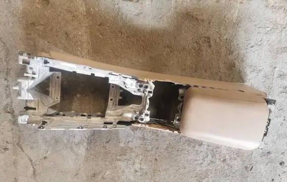 Porsche Macan (95B) Other center console (tunnel) element 95B864378A T05B368 95B863239EF