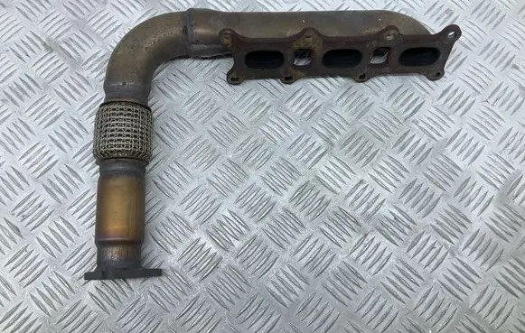 Audi A6 Allroad C7 Exhaust manifold 059253033AQ