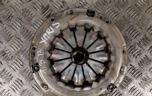 Toyota Yaris Clutch set kit RL52170