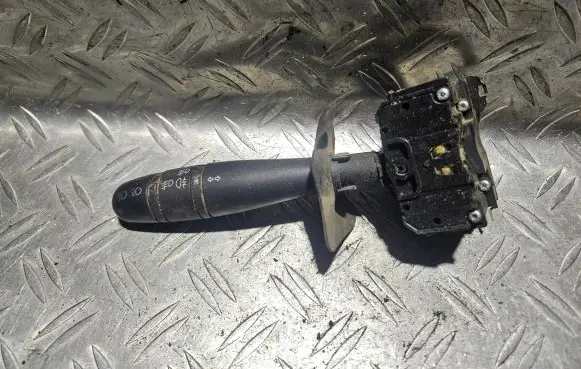 Indicator stalk