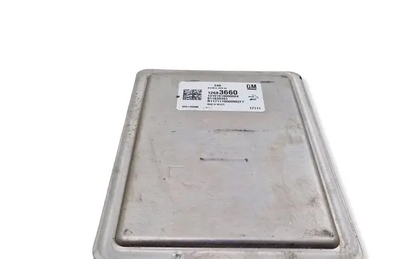 Opel Insignia B Engine control unit/module 12683660 811839393