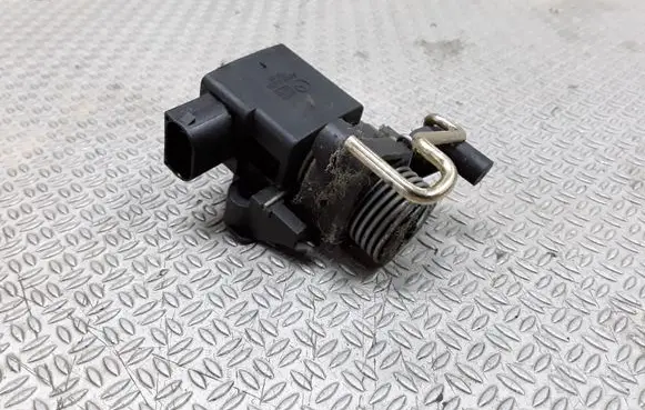 Mercedes-Benz Vaneo W414 Accelerator pedal position sensor A0135427717