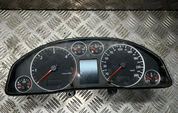 Audi A6 S6 C5 4B Speedometer (instrument cluster)