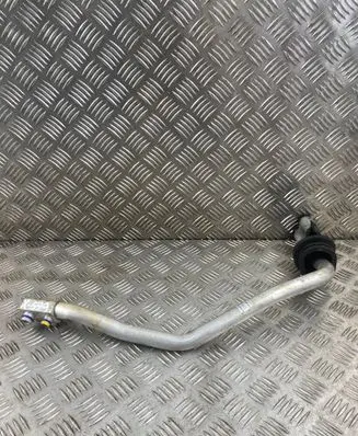 Air conditioning (A/C) pipe/hose
