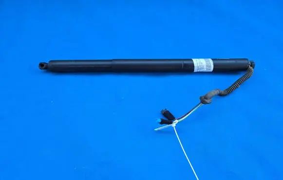 Mini Cooper Countryman F60 Tailgate/trunk/boot lift motor 7405763