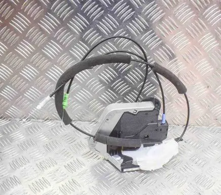 Toyota C-HR I Rear door lock T48I2202