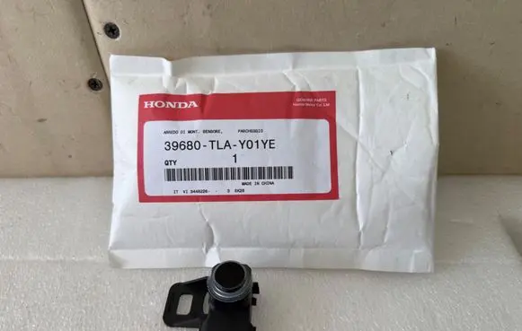 Acura MDX III Rear parking sensor holder (PDC) 39680TLAY01 39680TLAY