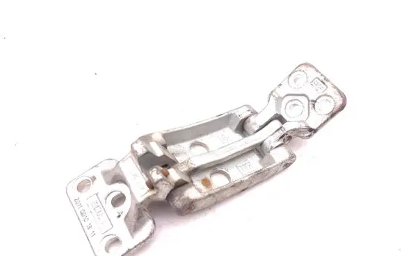 Mercedes-Benz Sprinter W906 Loading door upper hinge A9067400037