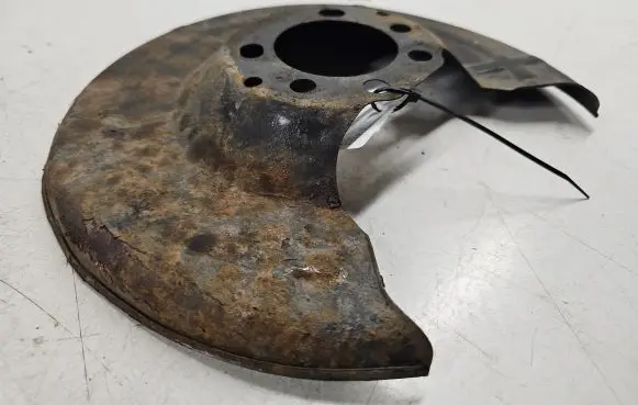 Opel Astra H Rear brake disc plate dust cover 