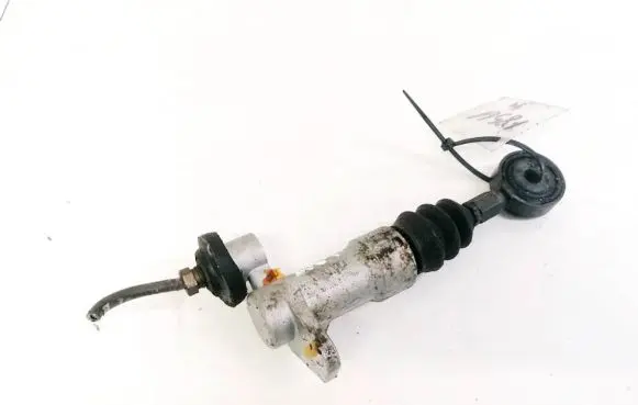 Audi A4 S4 B5 8D Clutch master cylinder 8D1721401