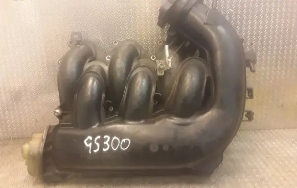 Lexus GS 300 350 430 450H Intake manifold 1713331020