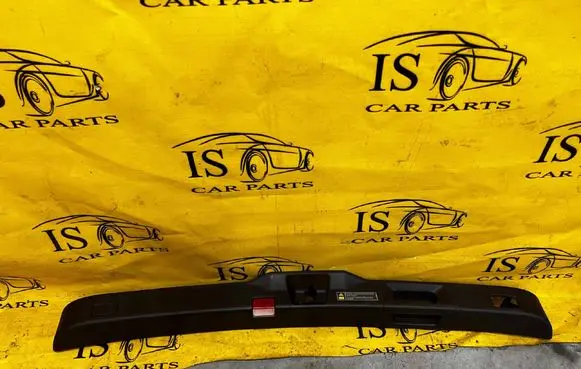 Mercedes-Benz GLS X166 Tailgate trim A1667404200