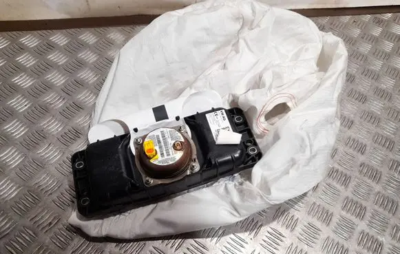 Audi A3 S3 8V Passenger airbag 8V0880204F