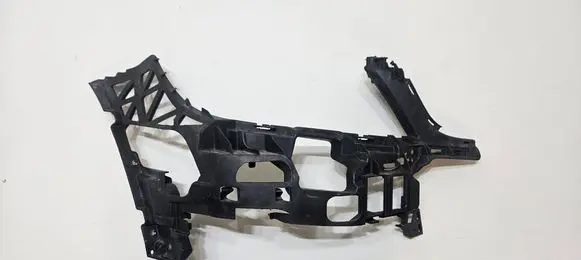 Mercedes-Benz C W204 Front bumper mounting bracket A2048854265