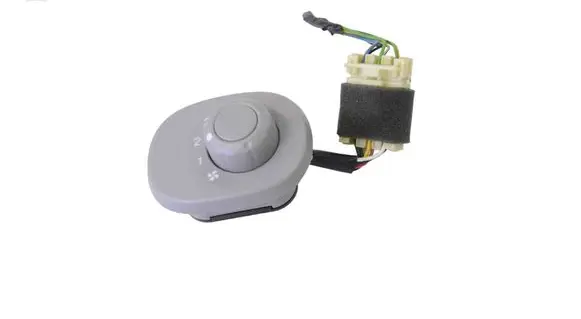 SsangYong Rodius Interior fan control switch 6870021064