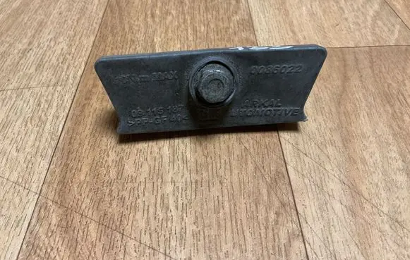 Opel Insignia A Battery bracket 09115187 0086022