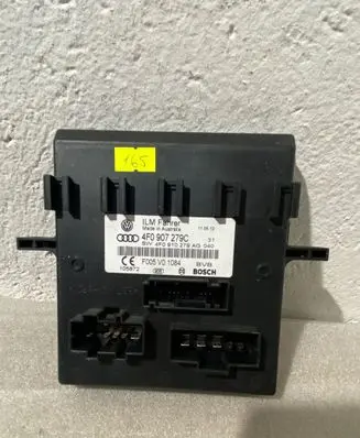 Audi Q7 4L Comfort/convenience module 4F0907279C 4F0910279AG F005V01084