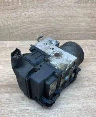 Toyota Avensis Verso ABS Pump 4451005020 0265216485