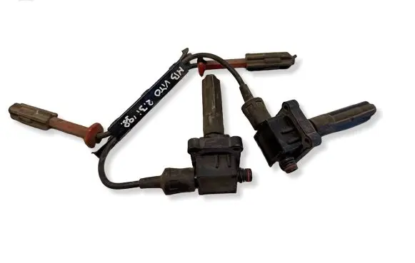 Mercedes-Benz Vito Viano W638 High voltage ignition coil 0221506002 A0001587503 98T196