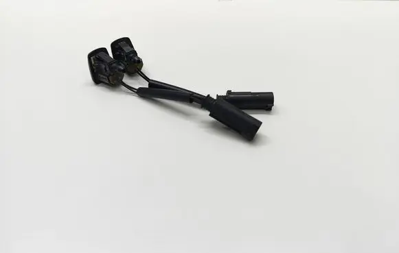 BMW 5 E60 E61 Windshield washer spray nozzle 7132969 713296902