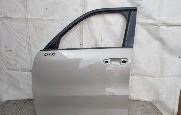 Citroen C4 SpaceTourer Front door