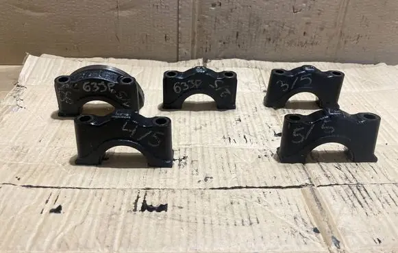 Renault Clio III Crankshaft Holder 