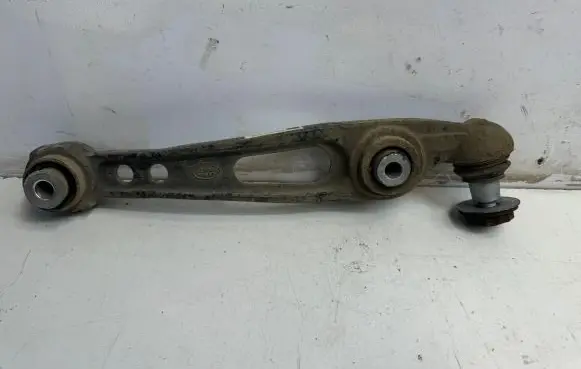 Land Rover Discovery 5 Front lower control arm/wishbone JPLA3C254DA