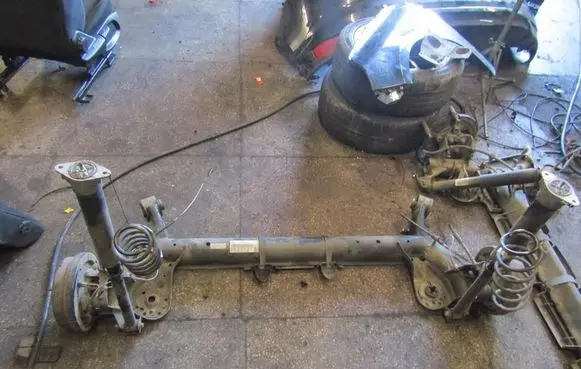 Ford Fiesta Rear axle beam with reductor H1BC-AE