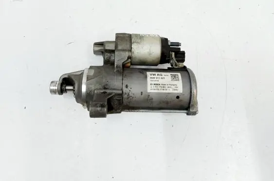 Audi A4 S4 B9 Starter motor 06M911021