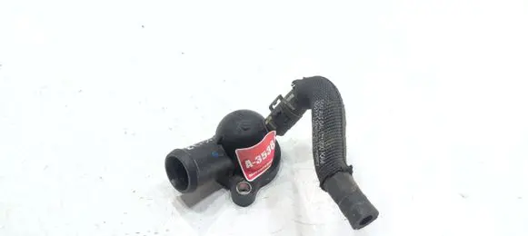 Volkswagen Caddy Engine coolant pipe/hose 04L121131AA