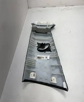 BMW X5 F15 (B) pillar trim (top) 7284708