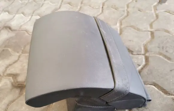 Volkswagen Phaeton Rear seat headrest 3D0885903M 1068859