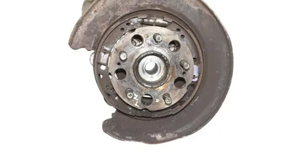 Honda CR-V Rear wheel hub