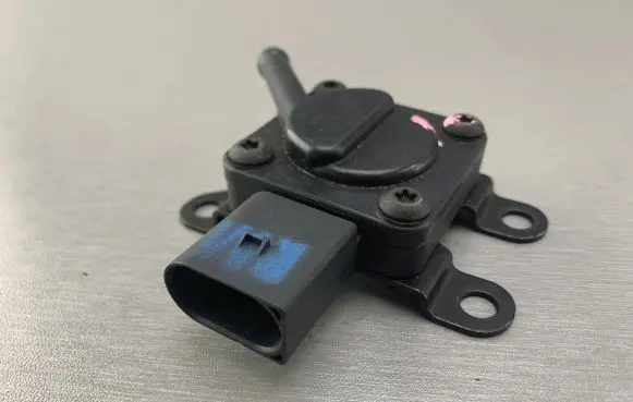 Exhaust gas pressure sensor
