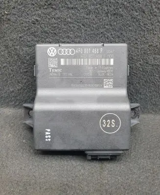 Audi Q7 4L Gateway control module 4F0907468P 4F0907468F