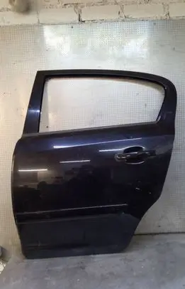 Opel Corsa D Rear door