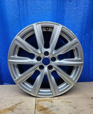 R17 alloy rim