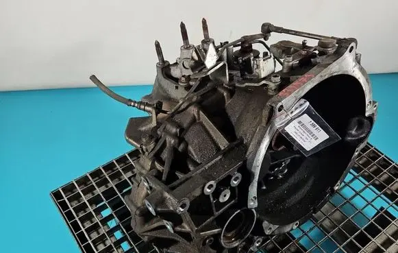 Mitsubishi Outlander Manual 5 speed gearbox W6MBA1RRZ IMPRK1599911
