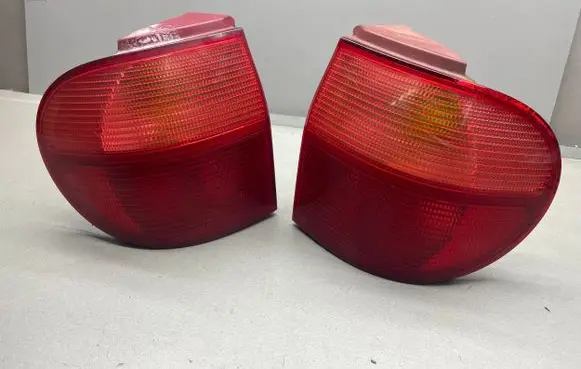 Volkswagen Sharan Rear/tail lights set 