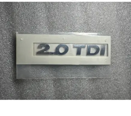 Volkswagen Jetta VI Manufacturers badge/model letters 1K9853675E