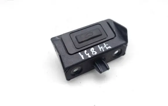 Chery E5 Tailgate opening switch 808000699AA