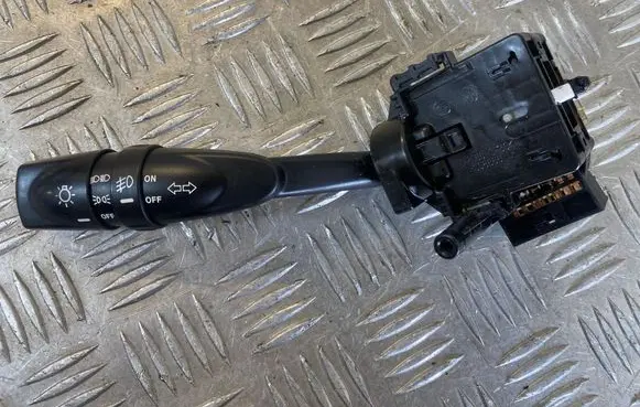SsangYong Korando Indicator stalk 202008888
