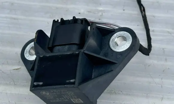 BMW 7 F01 F02 F03 F04 Airbag deployment crash/impact sensor 9159310 002160 050210
